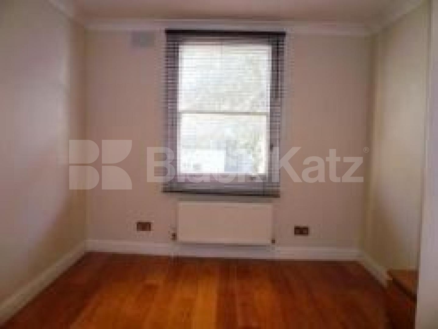 			2 Bedroom, 1 bath, 1 reception Flat			 Portnall Road, MAIDA VALE